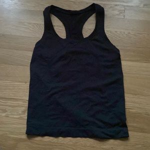 Black Lululemon swiftly tech tank